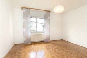 Schlafzimmer EG