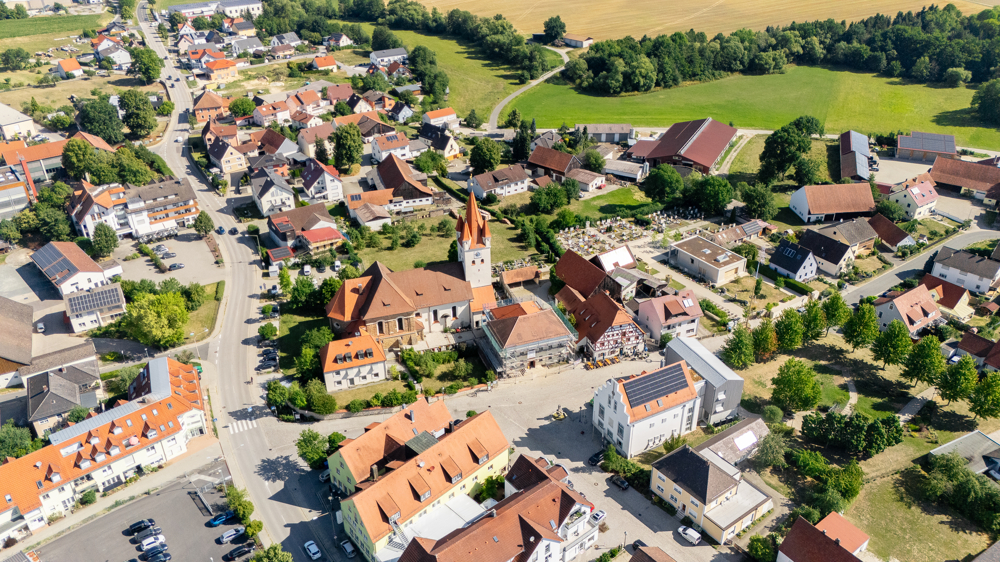 Drohnenaufnahme Berg